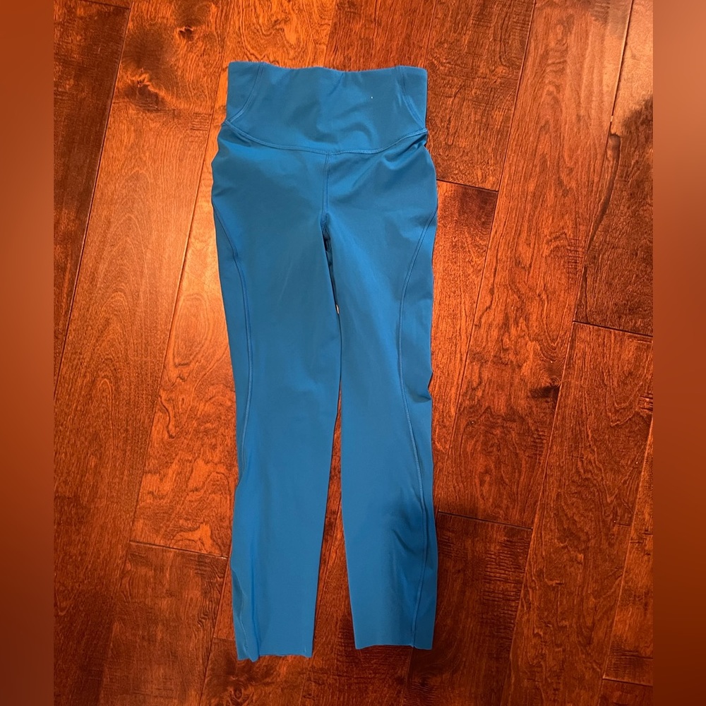 base pace 23’ leggings